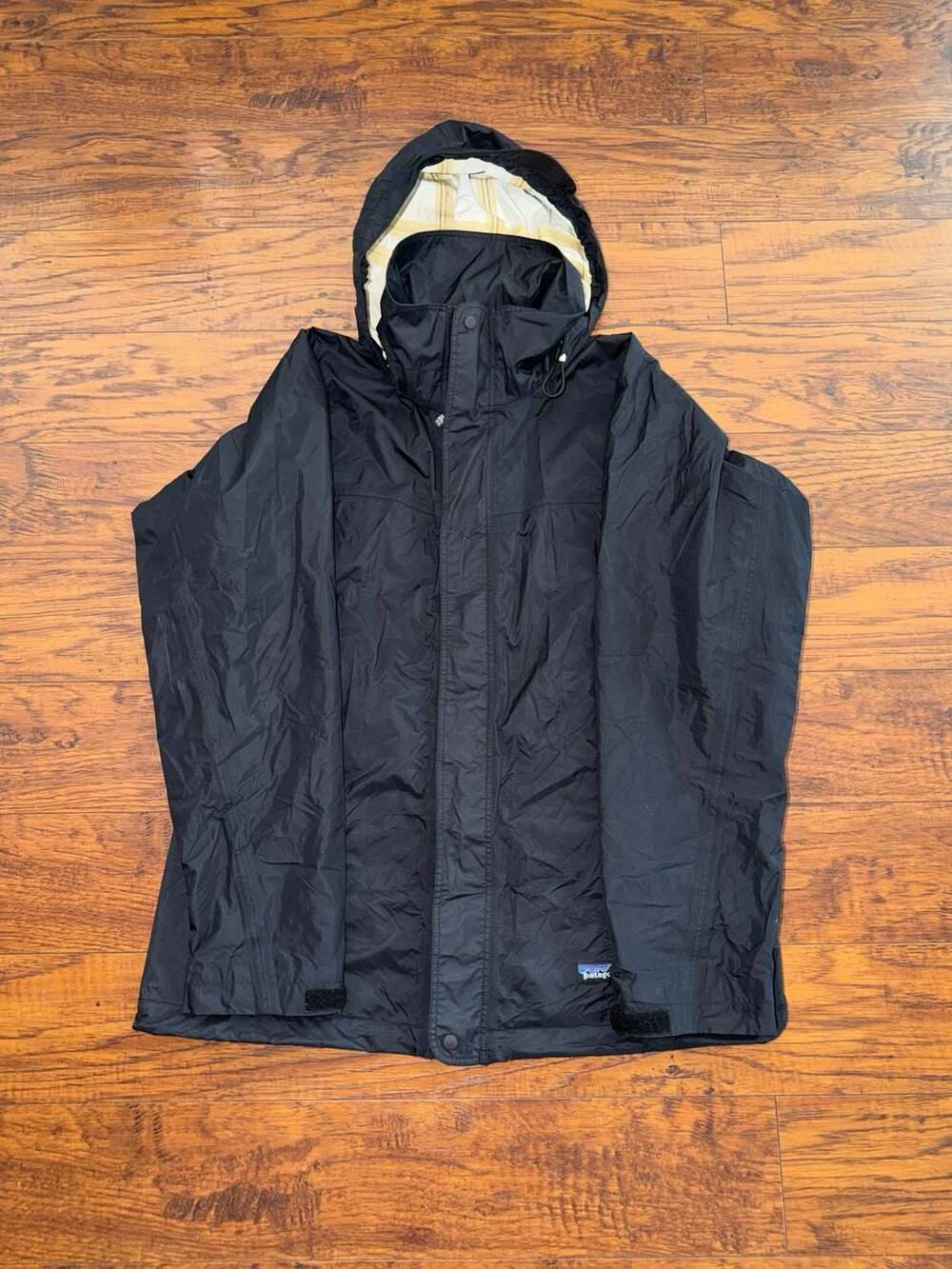 Vintage Patagonia Liquid Sky Gore-Tex Hooded Rain Jacket Black Women's
